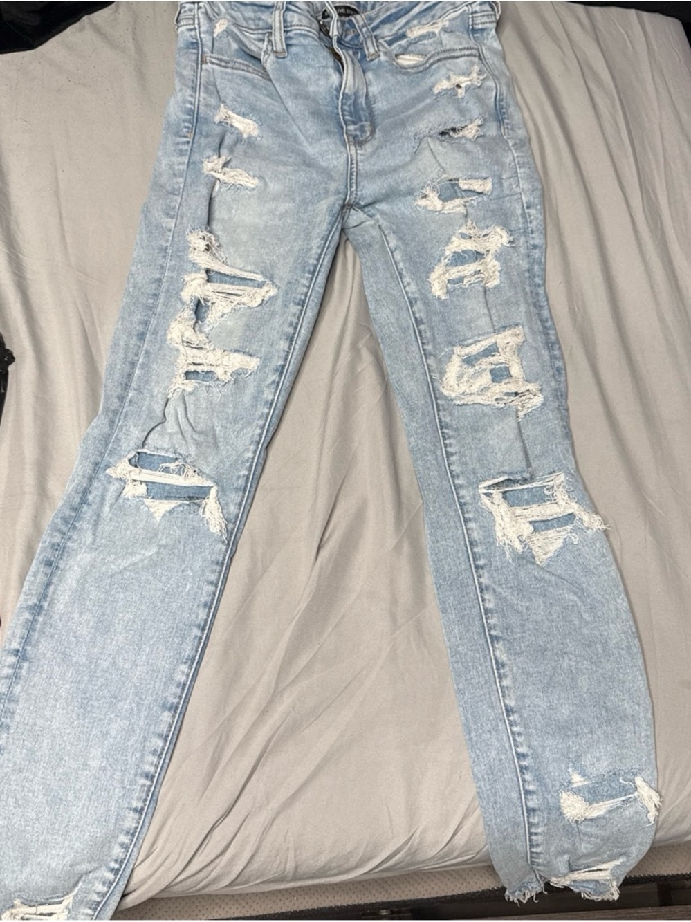 Light Blue Distressed Women's Jeans